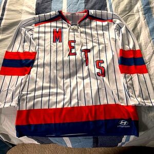 Mets long sleeve jersey